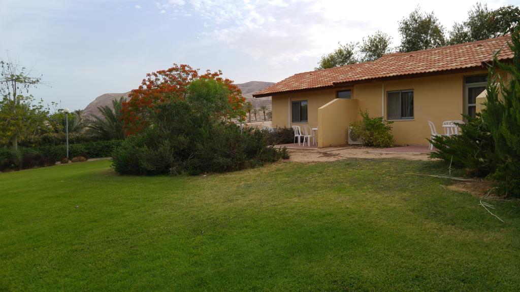 Almog Kibbutz Hotel Kültér fotó