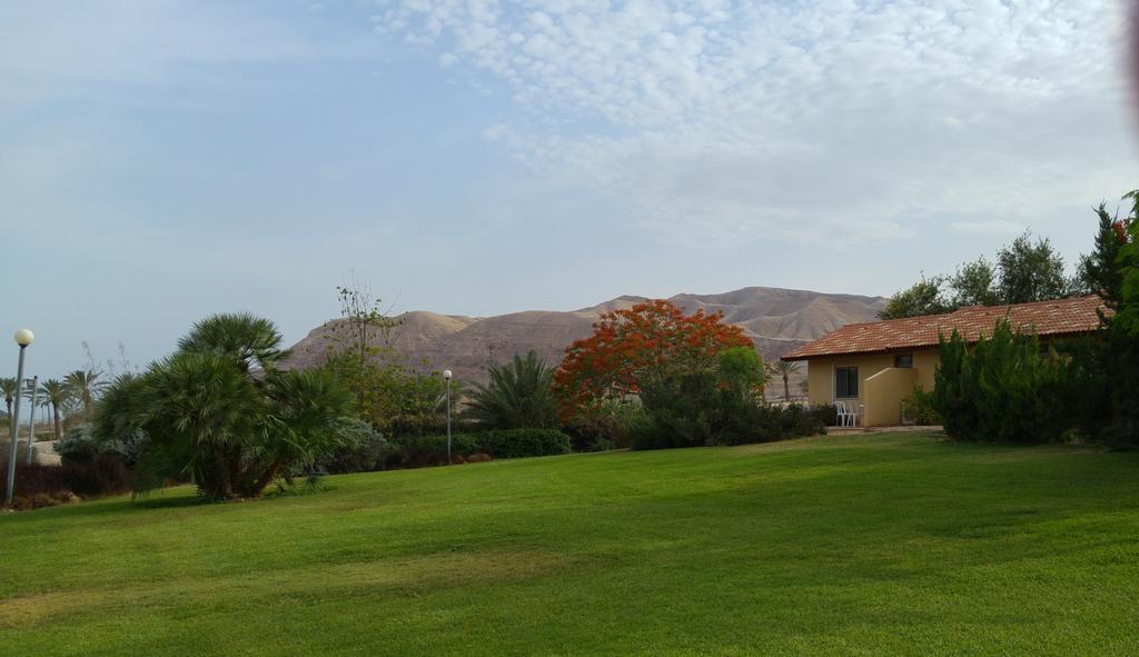 Almog Kibbutz Hotel Kültér fotó