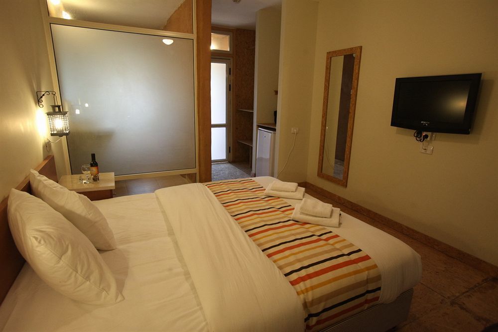 Almog Kibbutz Hotel Kültér fotó